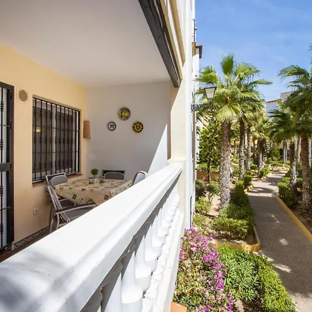 Διαμέρισμα Buganvilla Apartment, 95m2, 3 Bedrooms, Terrace, 300m To Locos Τορεβιέχα