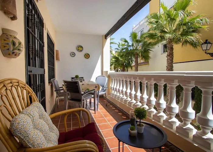 Buganvilla Apartment, 95m2, 3 Bedrooms, Terrace, 300m To Locos Torrevieja