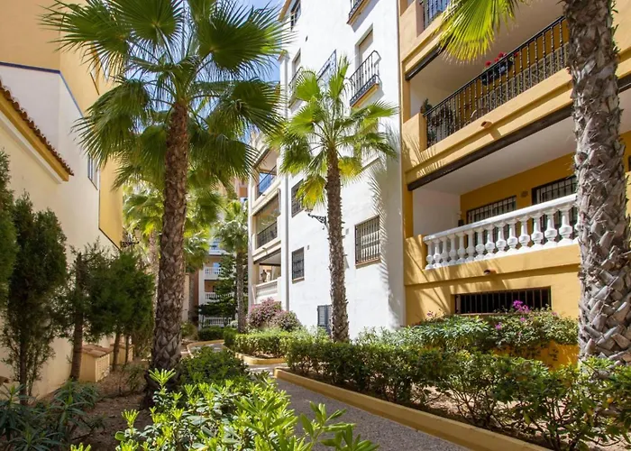 Buganvilla Apartment, 95m2, 3 Bedrooms, Terrace, 300m To Locos *