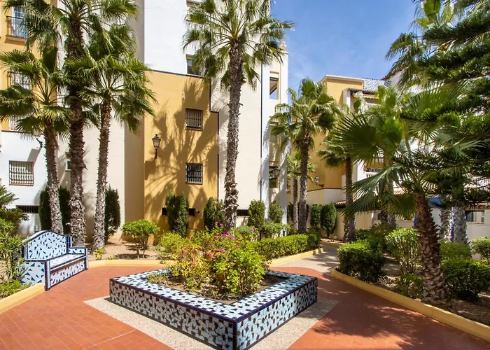 Buganvilla Apartment, 95m2, 3 Bedrooms, Terrace, 300m To Locos