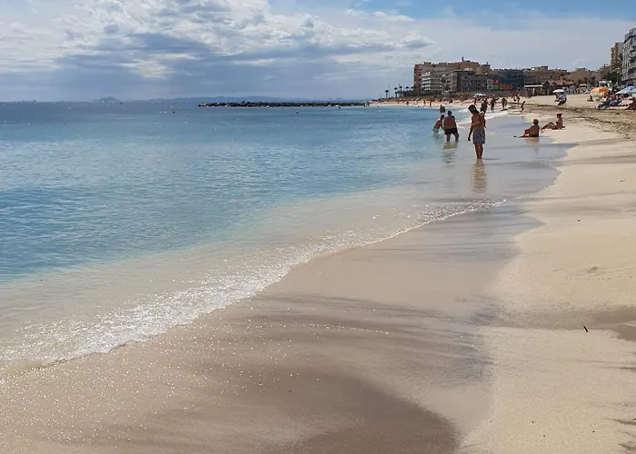 Buganvilla Apartment, 95m2, 3 Bedrooms, Terrace, 300m To Locos *