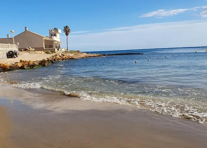 Buganvilla Apartment, 95m2, 3 Bedrooms, Terrace, 300m To Locos Appartement *